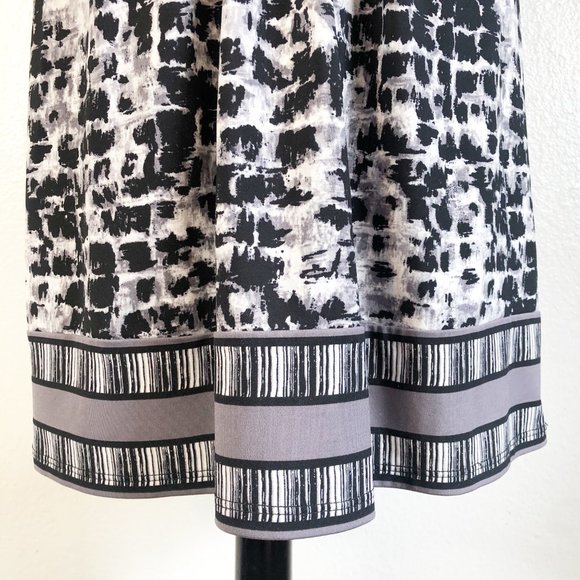 BCBGMaxAzria Petite Black White Gray Brush Stroke Surplice Faux Wrap Dress - Picture 4 of 13